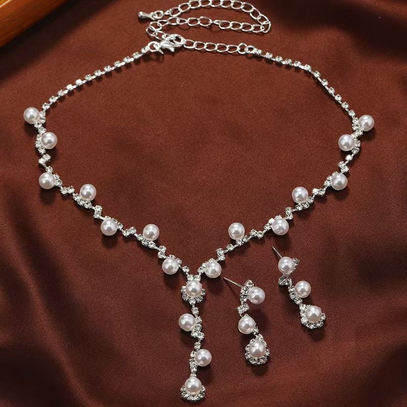Pearl necklace set