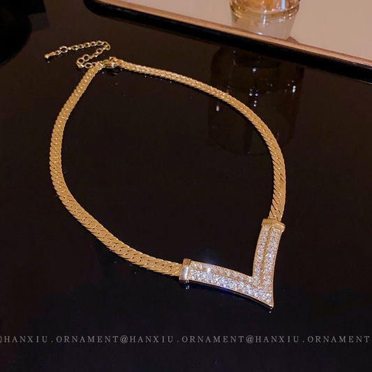 Pearl necklace