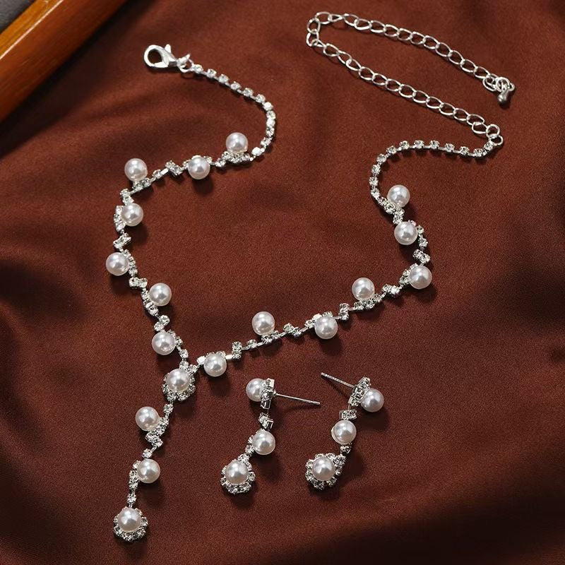 Pearl necklace set