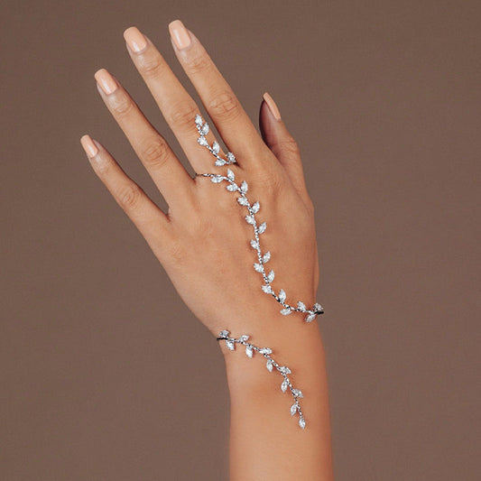 Hand and leg chain