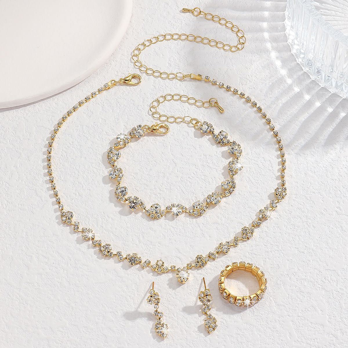 Pearl necklace set